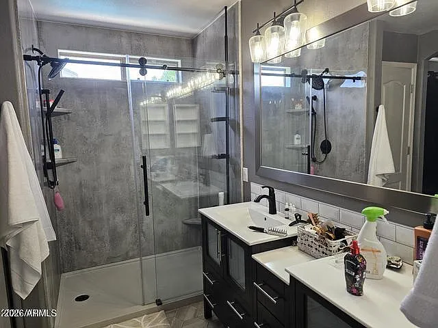 3325 E Ford Ave — Photo 6