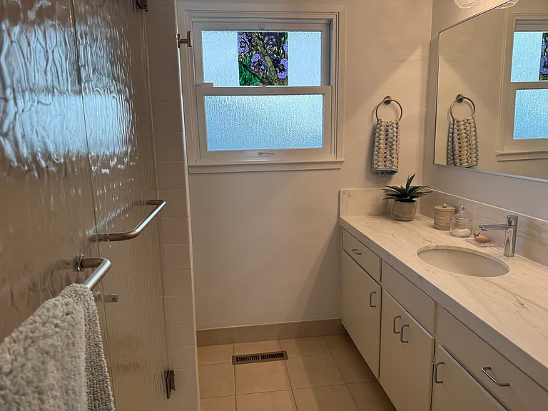 2032 W Cliff Dr — Photo 13
