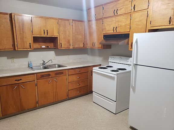 4th image of 1420 N 59th St