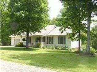 152 Oak Crest Dr, Tennessee Ridge, TN 37178