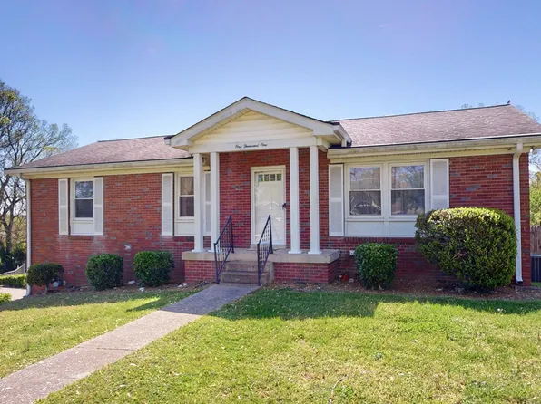 1001 Clearview Dr, Mount Juliet, TN 37122