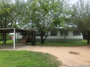 15225 Henze Rd, San Antonio, TX 78223