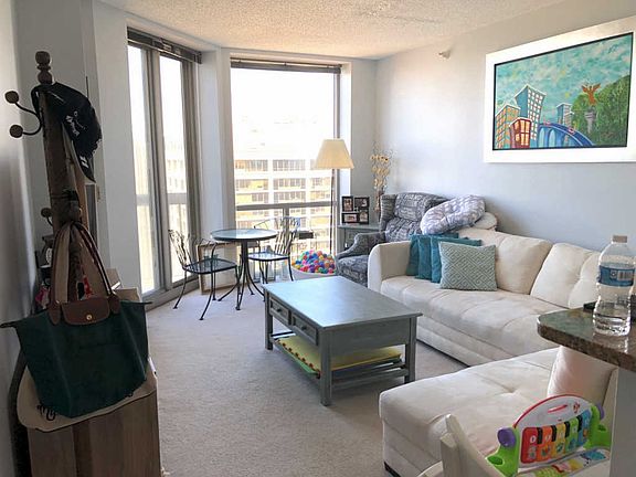 2nd image of 222 N Columbus Dr APT 4604