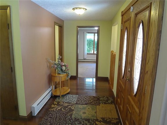 4th image of 7686 Ravenwood Dr