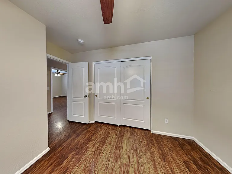 17367 W Elizabeth Ave — Photo 13