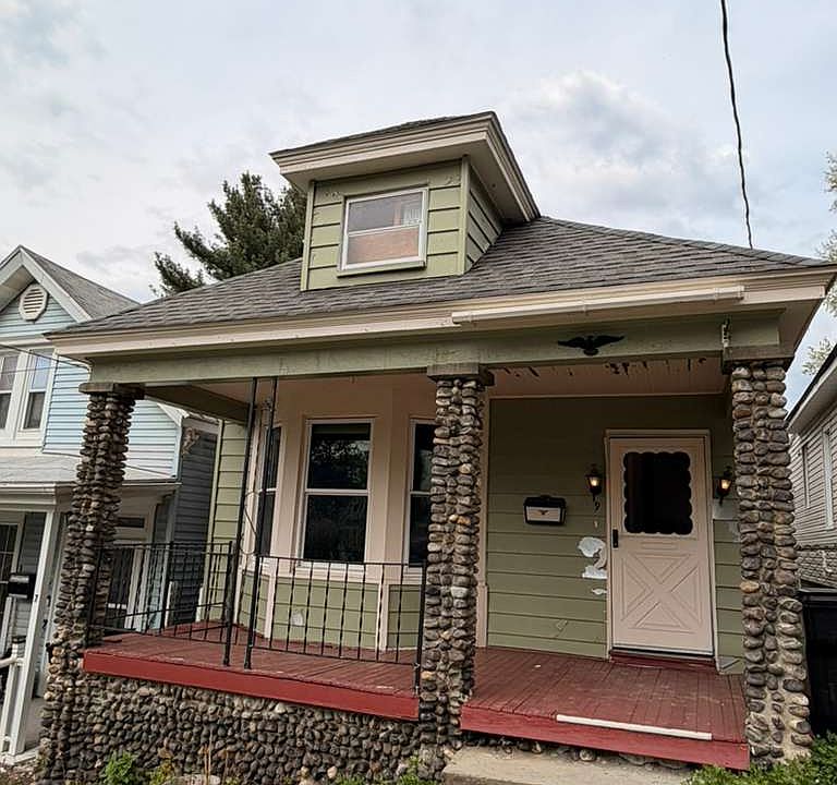 1st image of 9 House Ave