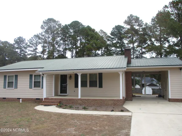 9821 Turnpike Road, Laurinburg, NC 28352