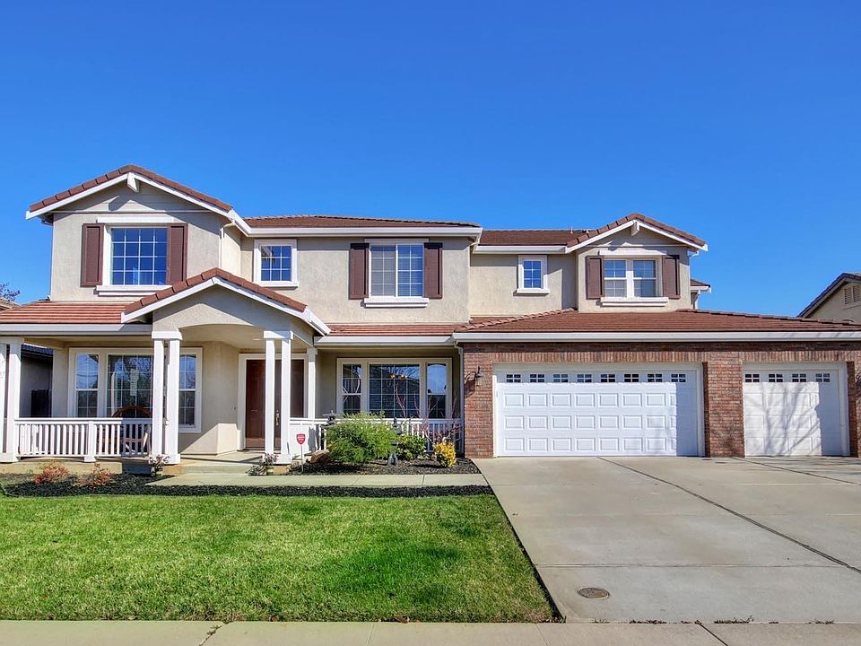 2nd image of 1001 Trafalgar Cir
