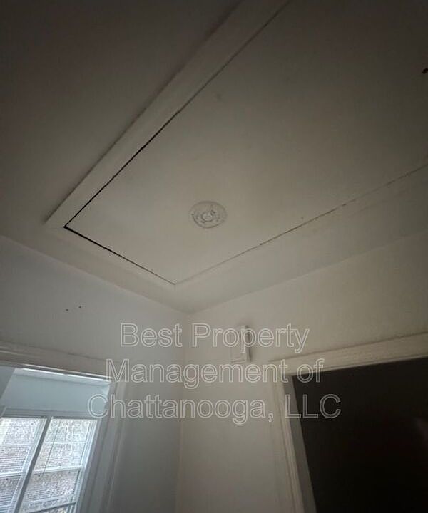1st image of 223 Vreeland St