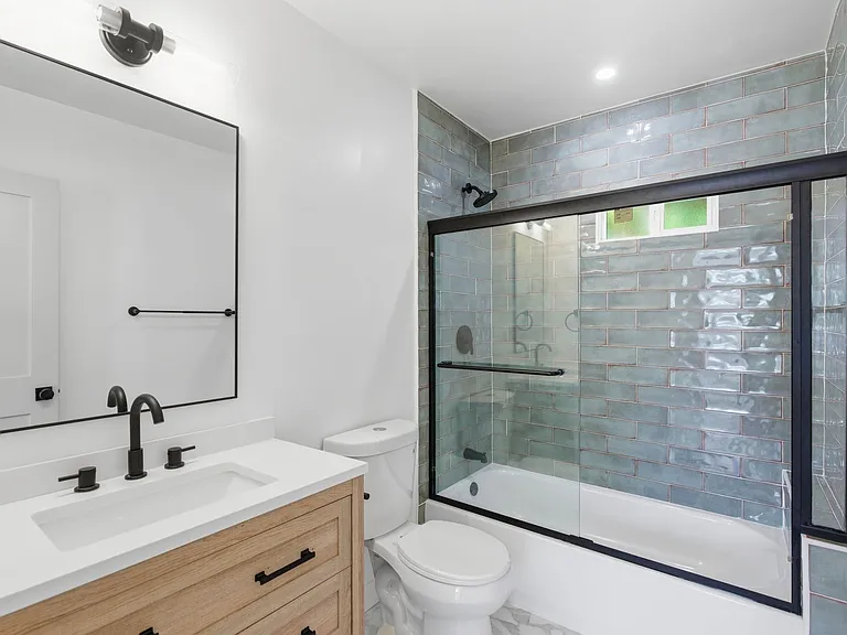 16257 Los Alimos St — Photo 21
