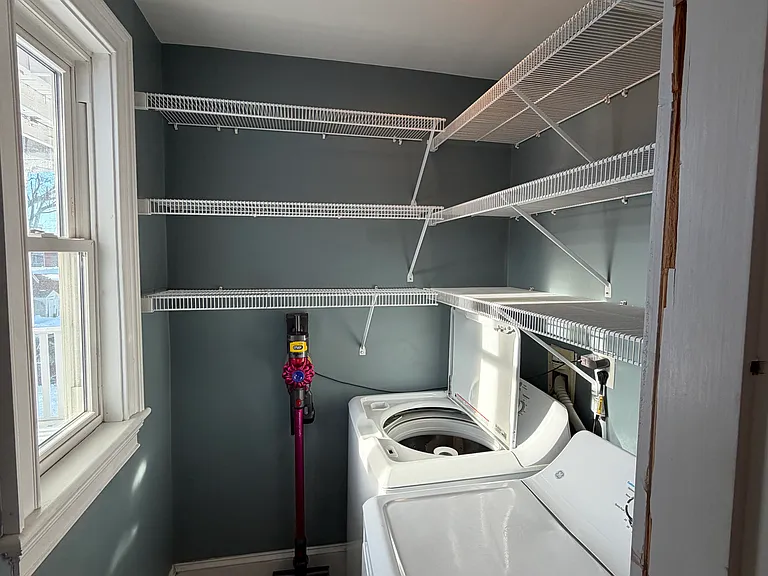 45 Houghton St #2 — Photo 17