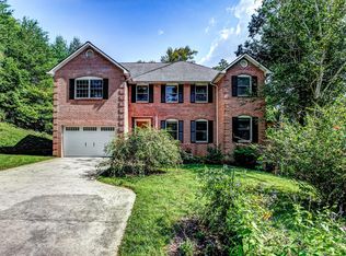 396 Yorkshire Dr, Harrogate, TN 37752