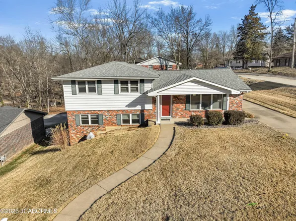 2512 Twin Hills Rd, Jefferson City, MO 65109