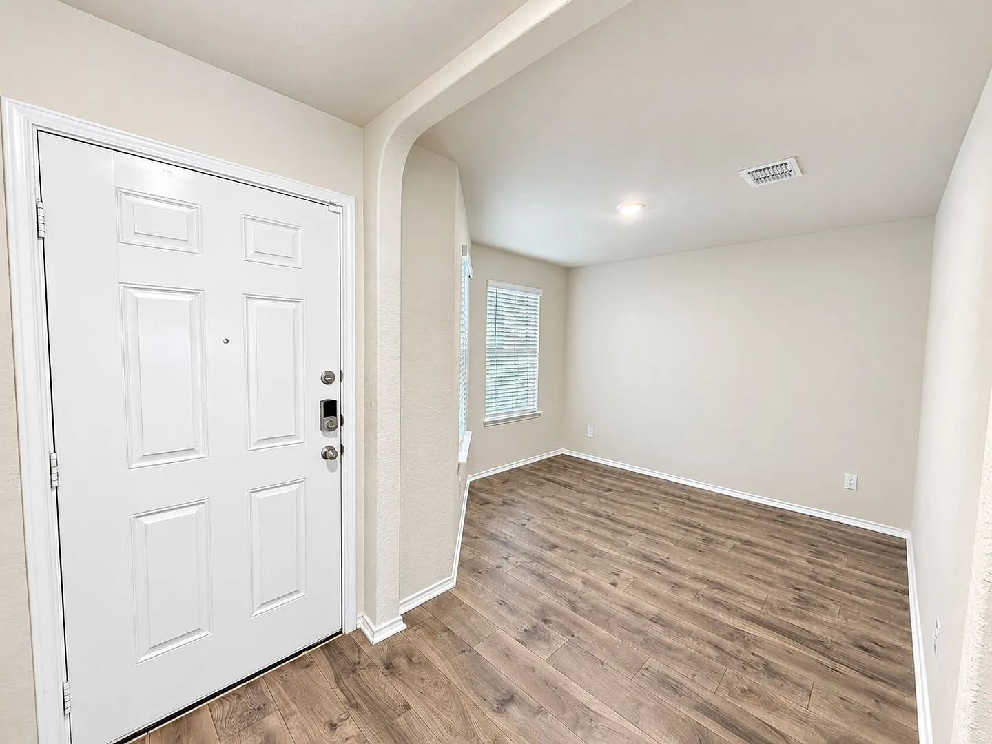 Spacious Two-Story in Copper Canyon Walk to the Pool! — Photo 3