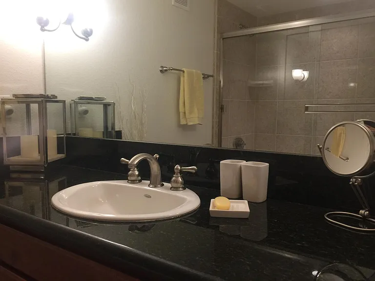 Spacious bathroom