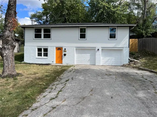 403 Woods St, Excelsior Springs, MO 64024