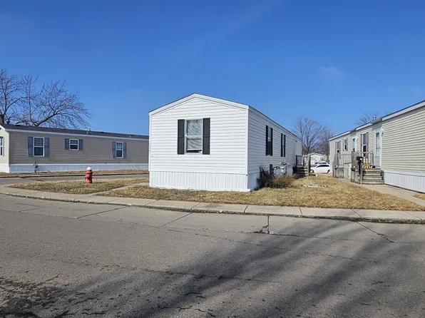 722 Cour Vl #722, Warren, MI 48091