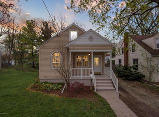 543 Emily Ave, Lansing, MI 48910