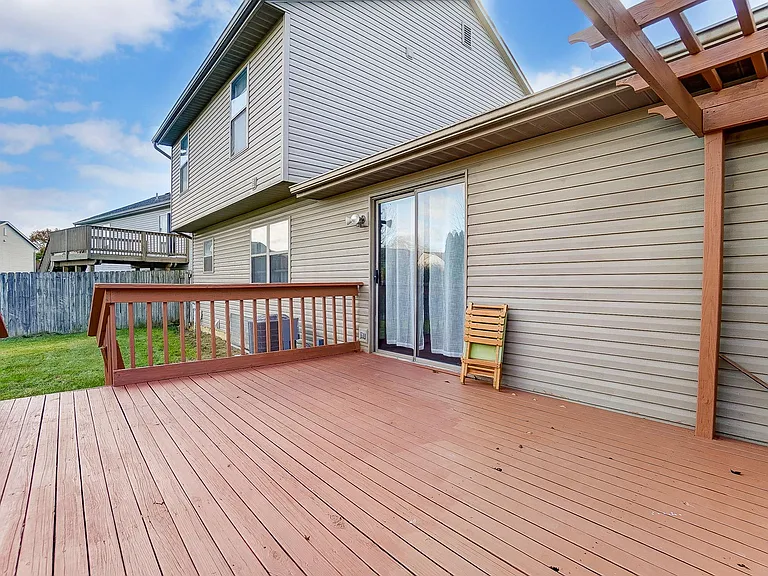 4056 Brookrun Dr — Photo 43