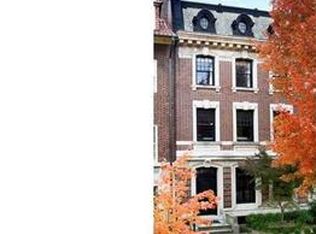 2126 Bancroft Pl NW, Washington, DC 20008