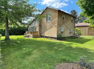 932 Depot Rd, Waterford, PA 16441