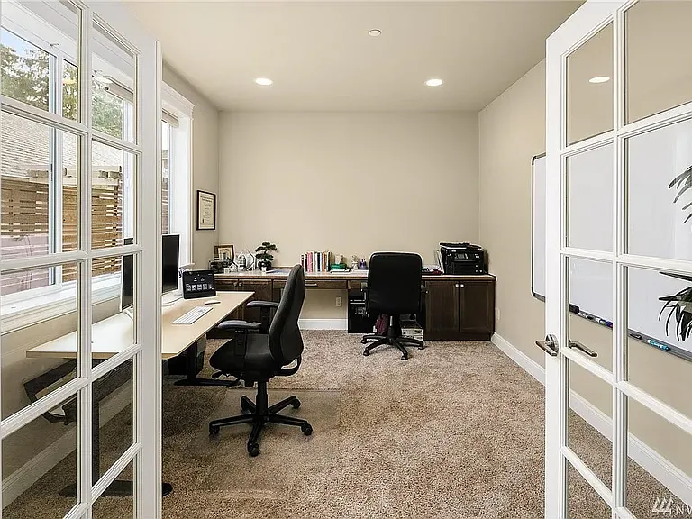 2829 W Lake Sammamish Pkwy NE — Photo 12