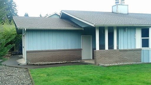 2nd image of 20 E Wysteria Ct