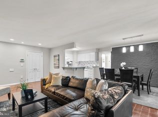 16 S Van Dorn St APT 103, Alexandria, VA 22304