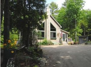 35 Boulderbrook Rd, Wolfeboro, NH 03894
