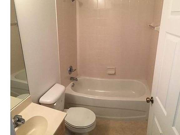 5th image of 9085 Colby Dr APT 2705