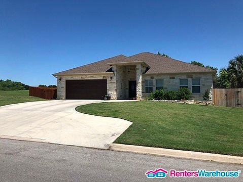 1st image of 237 Meadowlakes Dr