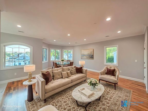 2nd image of 149 Hull Ave #2