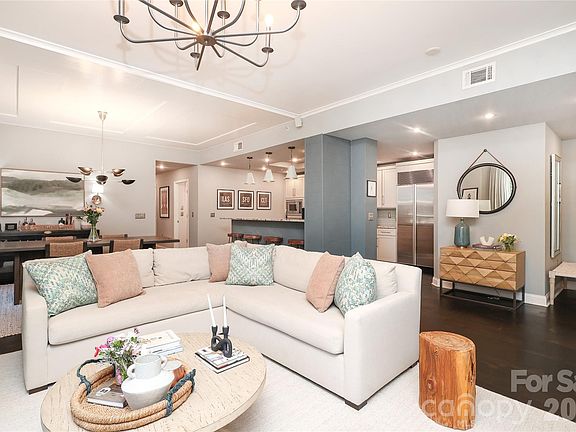 5th image of 300 W 5th St APT 222