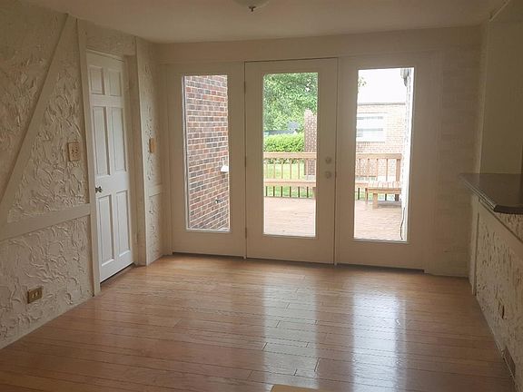 5th image of 1434 Teakwood Ave