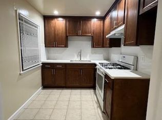 923 Linden Ave APT 20, Long Beach, CA 90813