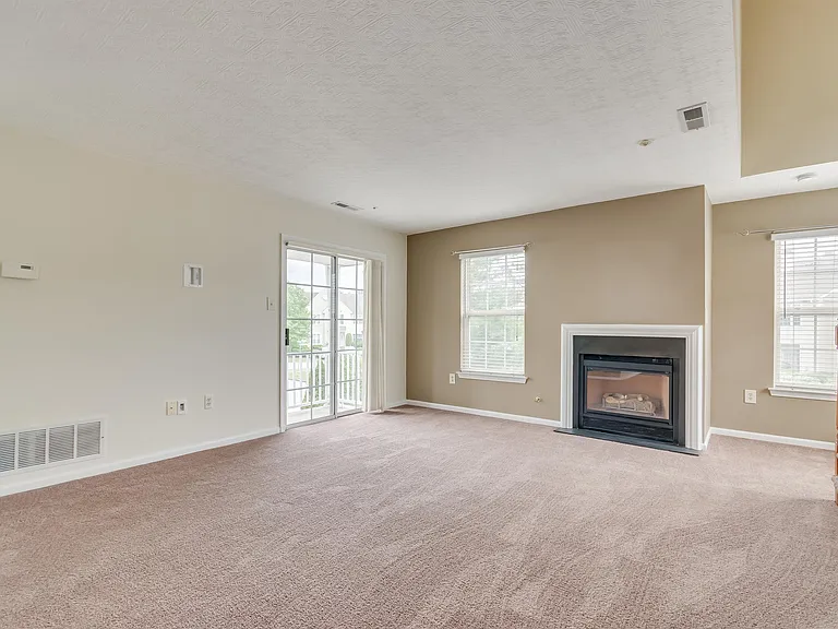 5806 Riverfront Dr — Photo 15