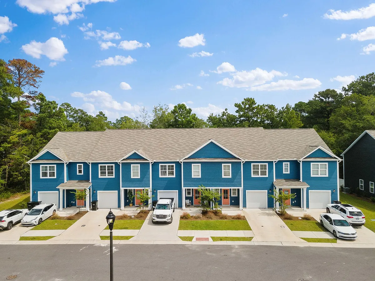 Building Photo - 1534 Dove Shell Way #41