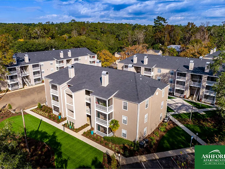 Ashford Apartments at Betton Hills — Photo 41