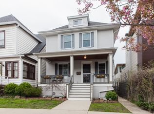 1771 W Ainslie St, Chicago, IL 60640