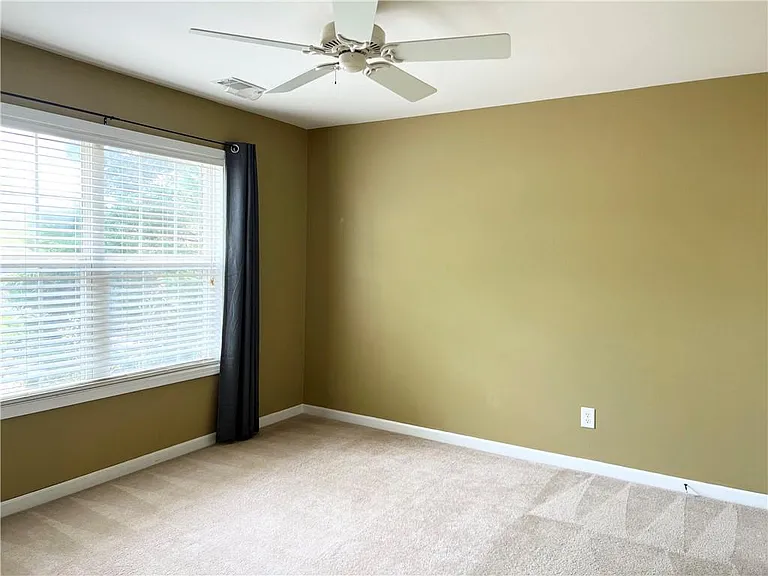 3884 Heritage Crest Pkwy — Photo 27