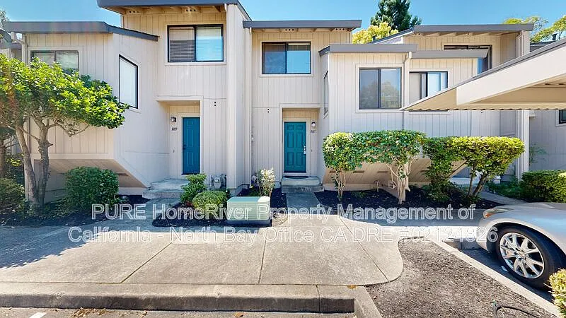2 bed, 1.5 bath, 966 sqft, $2,280 — Photo 1
