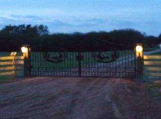 869 Witte Rd, Bellville, TX 77418