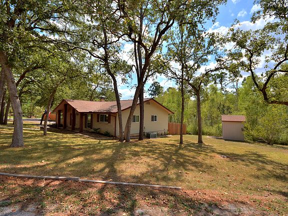 3rd image of 101 W Wiamea Ct