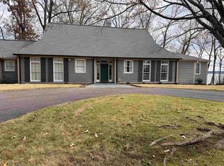 1055 Turtle Cove Rd, Killen, AL 35645