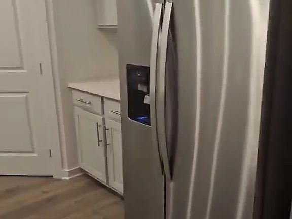 4th image of 661 Whitetail Ct