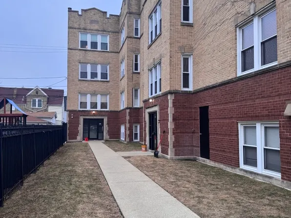 3040 W Diversey Ave APT 1N, Chicago, IL 60647