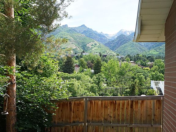 2nd image of 3225 E Alta Hills Dr