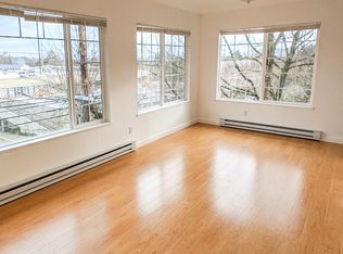 5311 SW Corbett Ave APT 10, Portland, OR 97239