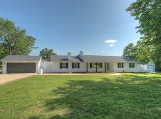 3206 Moorhead Dr, Joplin, MO 64804
