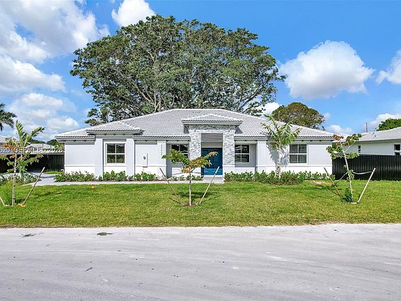 2nd image of 27232 SW 159th Path